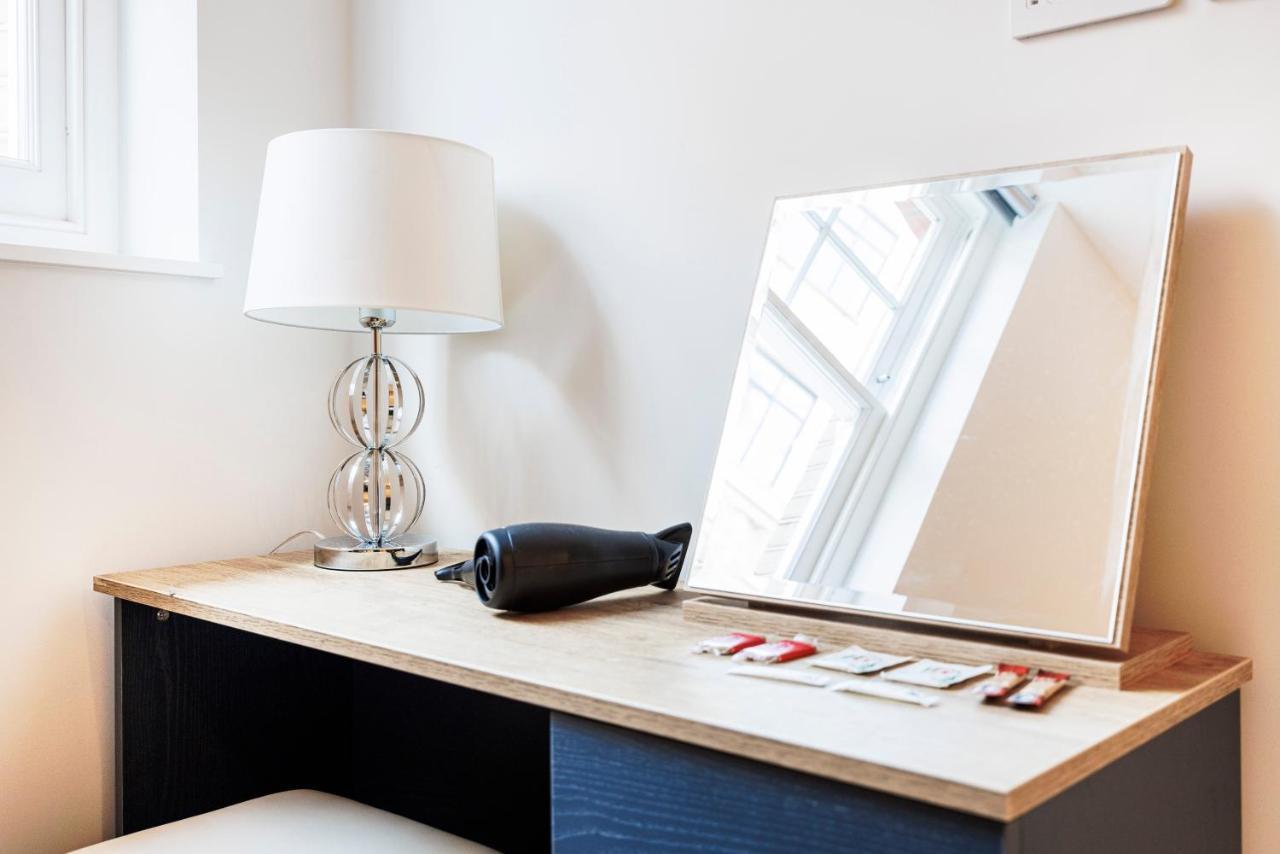 Luxury Spacious 2 Bed Apartment, London - Sk Bagian luar foto
