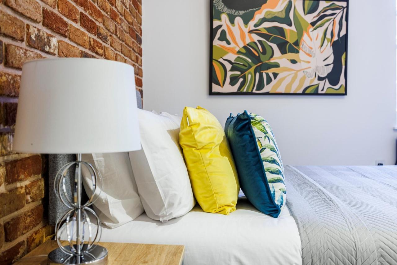 Luxury Spacious 2 Bed Apartment, London - Sk Bagian luar foto