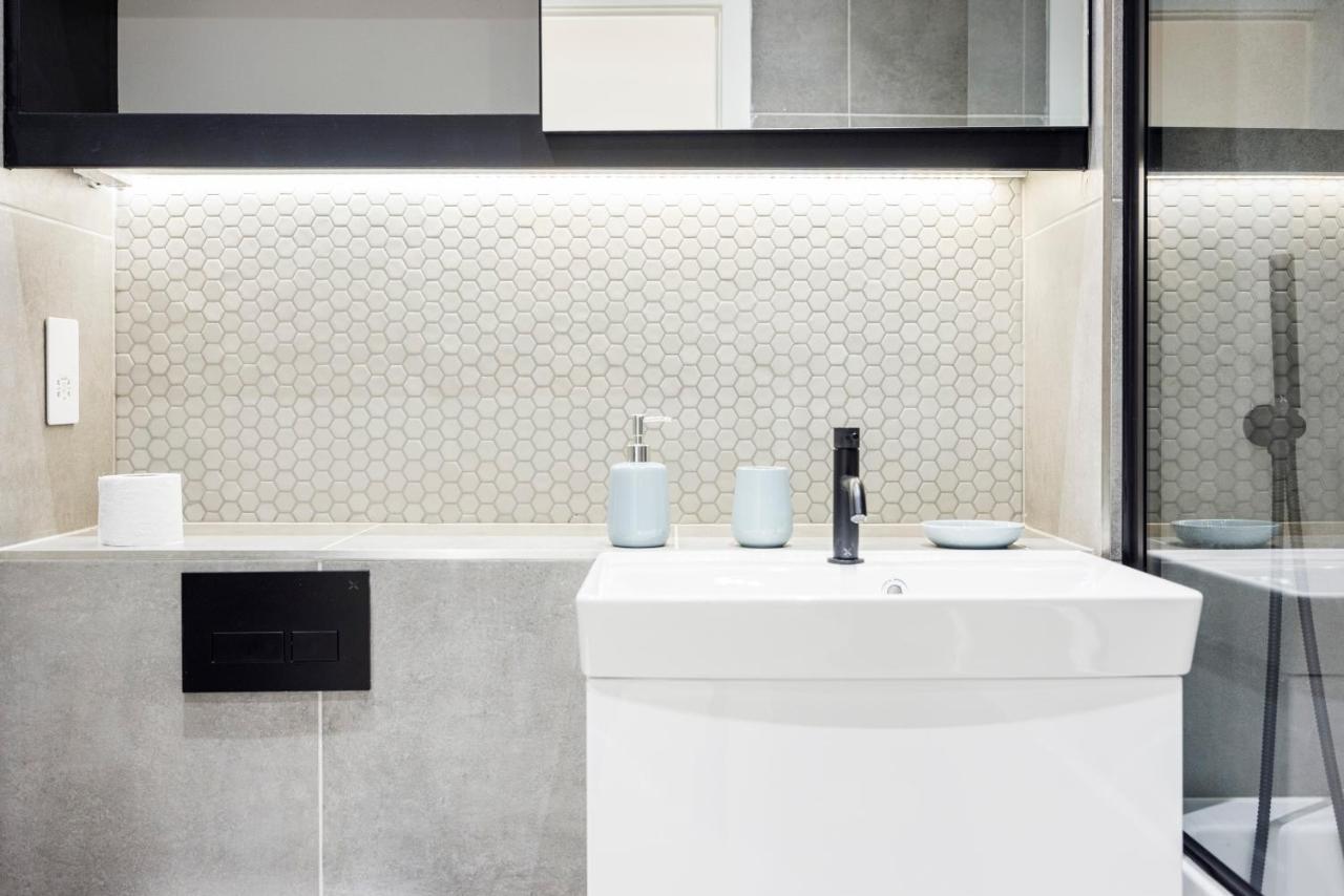 Luxury Spacious 2 Bed Apartment, London - Sk Bagian luar foto